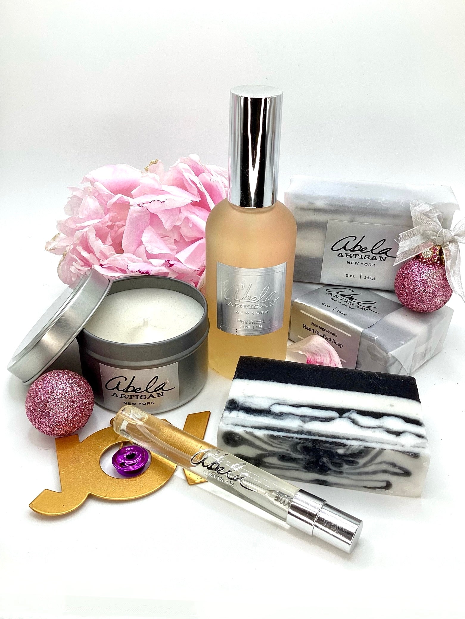 Abela Artisan “CHARCOAL CLAY MARBEL” - Detoxing Exfoliating- Amber Aroma Face -Body Soap Bar 5 Oz.- 141g.