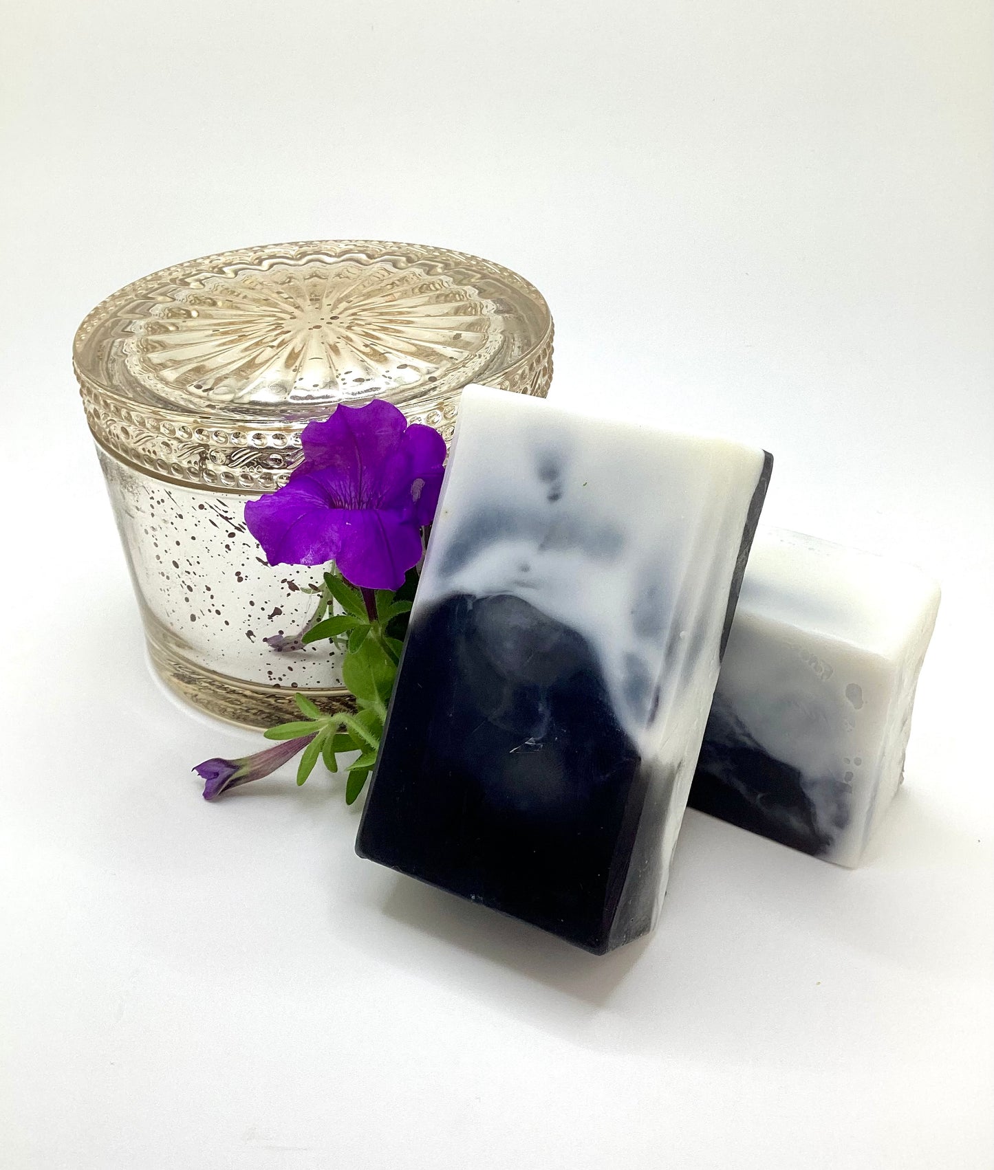 Abela Artisan CHARCOAL CLAY TEA TREE MARBLE Detoxing Exfoliating Body Soap Bar 5Oz.