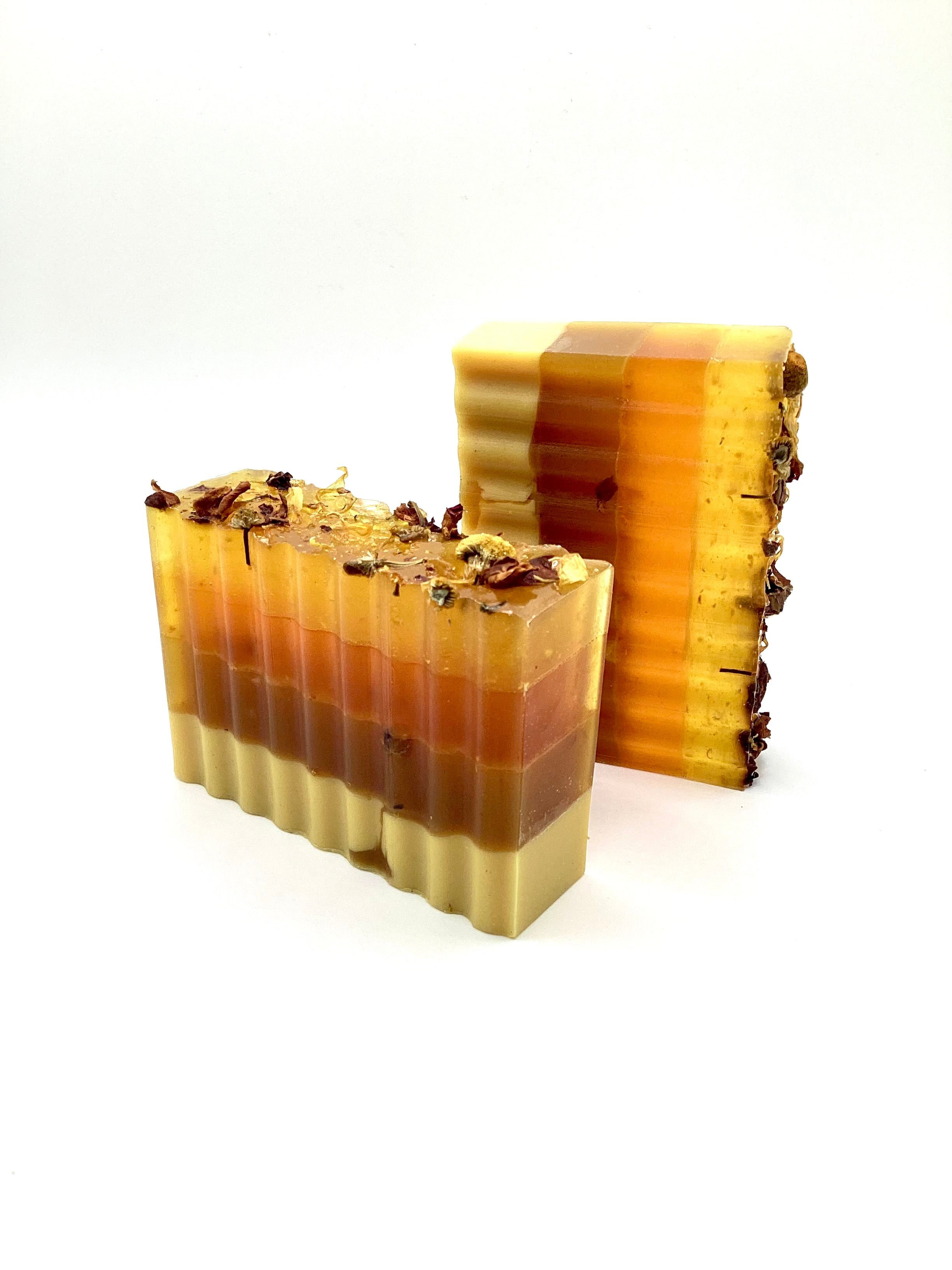 Abela Artisan “ ORANGE TURMERIC TONE” -Honey Healing Soap Bar 5 Oz -141 g