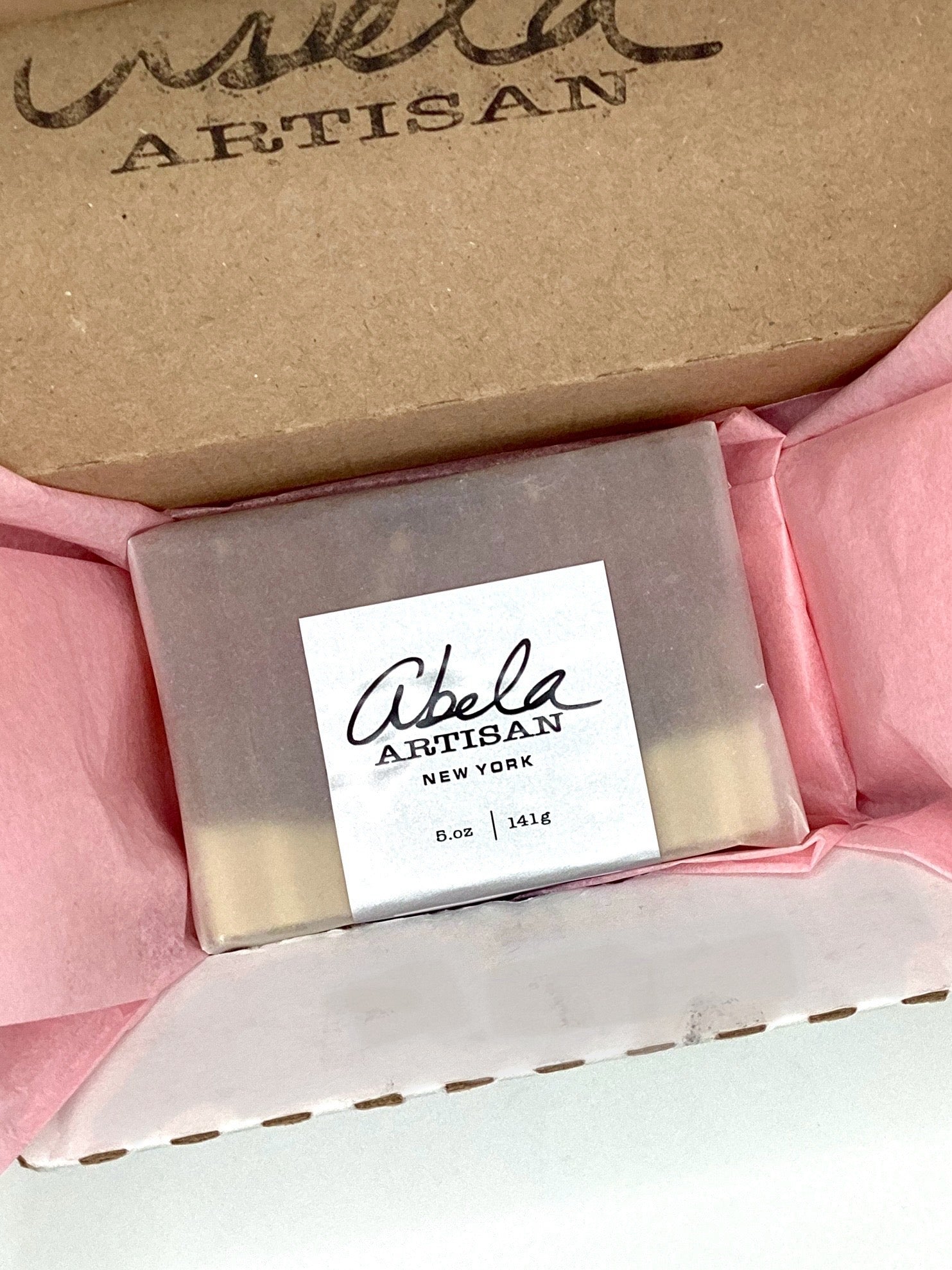 Abela Artisan Orange Turmeric Tone - Honey Healing Soap Bar 5 oz - 141 g.