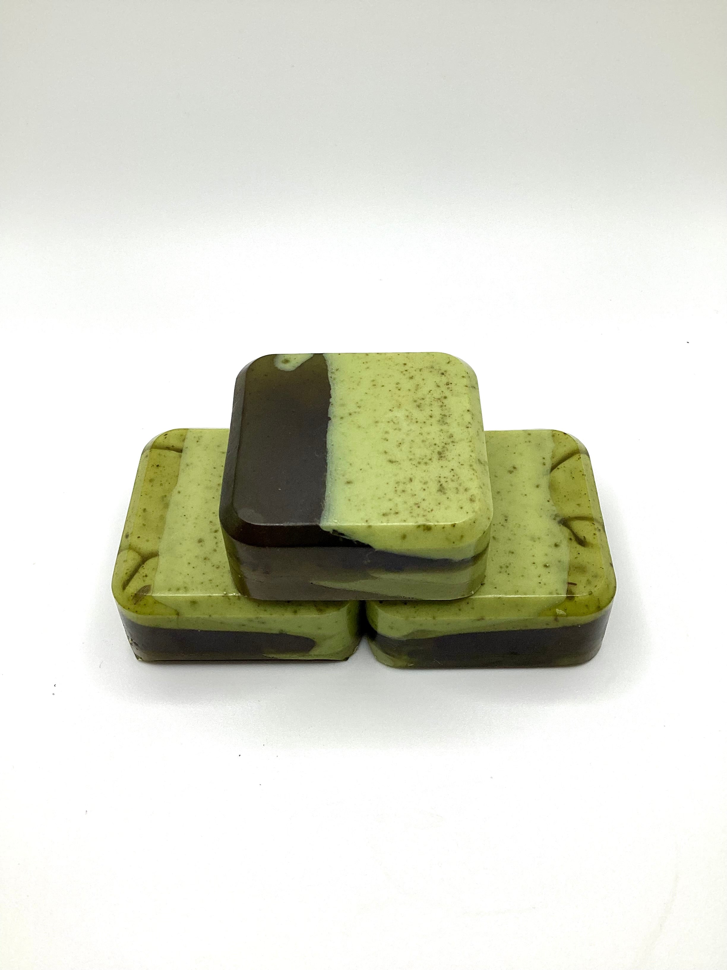 Abela Artisan “MINI LUXE MORINGA CLAY-TEA TREE” Wellness Soap 2”x2”, 3oz- 84g.