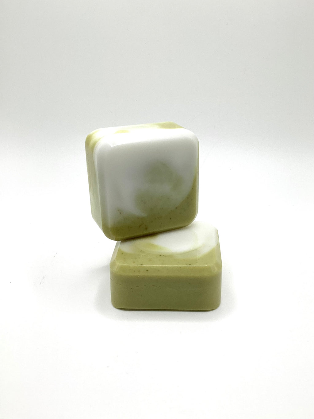 Abela Artisan “MINI LUXE MORINGA CLAY-TEA TREE” Wellness Soap 2”x2”, 3oz- 84g.