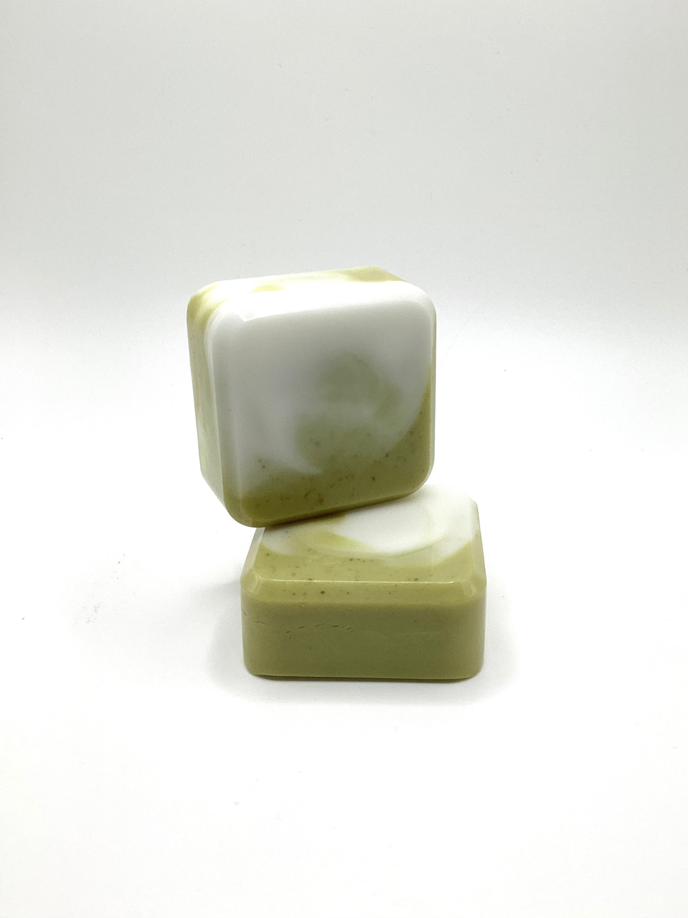 Abela Artisan “MINI LUXE MORINGA CLAY-TEA TREE” Wellness Soap 2”x2”, 3oz- 84g.